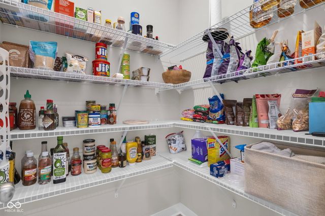 5159 Bayberry Court, Whitestown, IN 46075