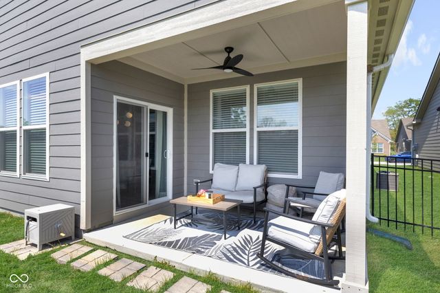 5159 Bayberry Court, Whitestown, IN 46075