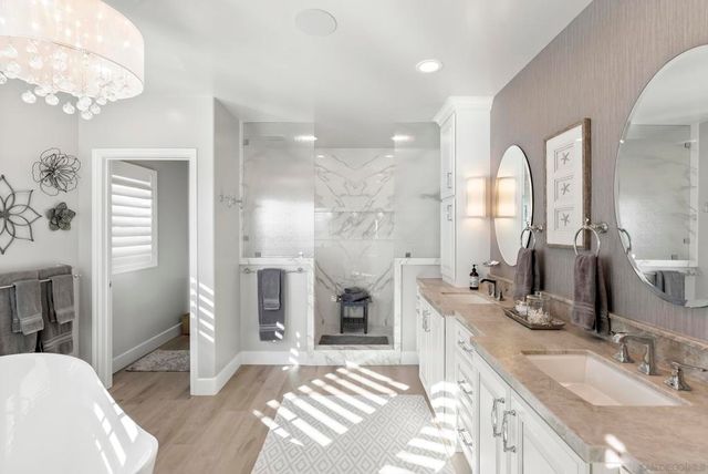 506 S Pacific, Oceanside, CA 92054