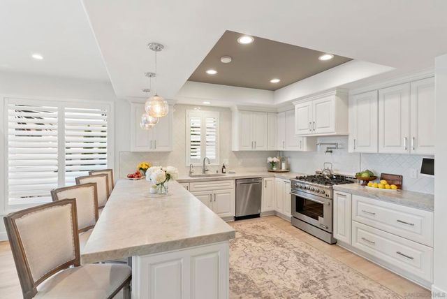 506 S Pacific, Oceanside, CA 92054