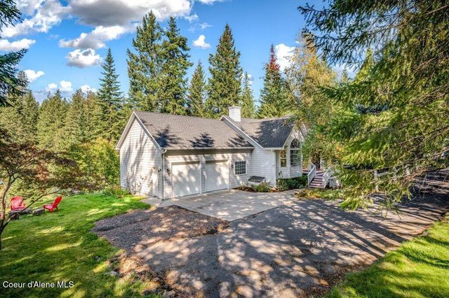 12245 N Friar DR, Hayden, ID 83835