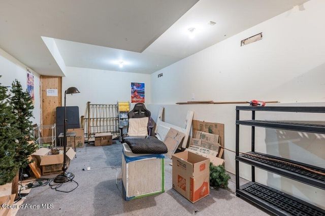 12245 N Friar DR, Hayden, ID 83835