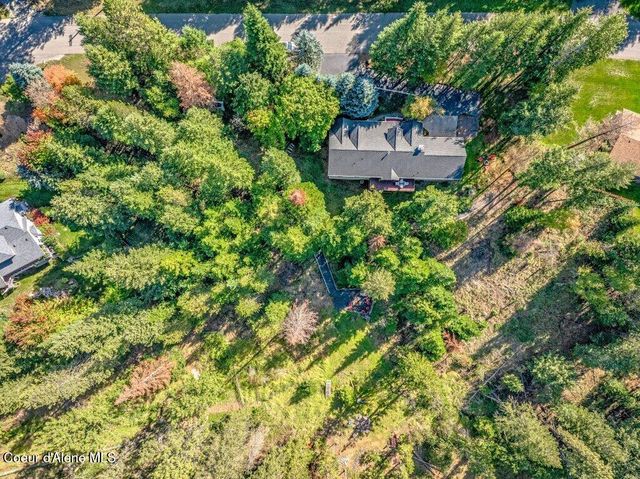 12245 N Friar DR, Hayden, ID 83835