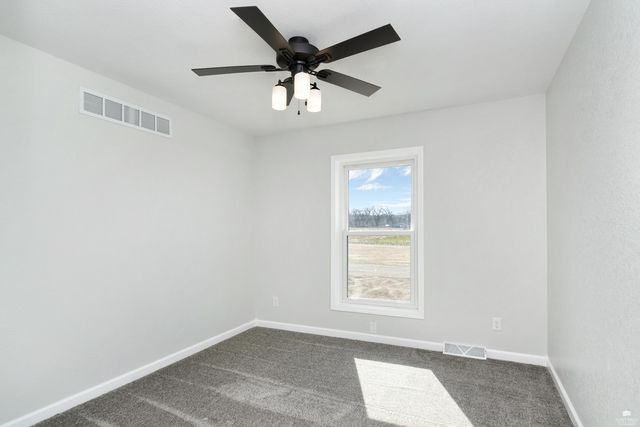 7846 Lyon Creek Road, Junction City, KS 66441