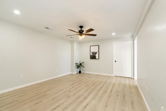 7846 Lyon Creek Road, Junction City, KS 66441