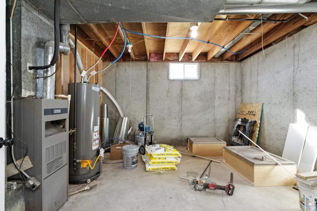 7846 Lyon Creek Road, Junction City, KS 66441