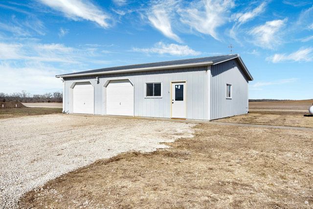 7846 Lyon Creek Road, Junction City, KS 66441