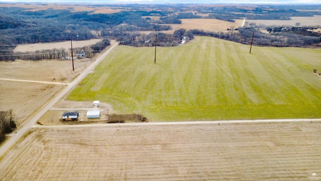 7846 Lyon Creek Road, Junction City, KS 66441