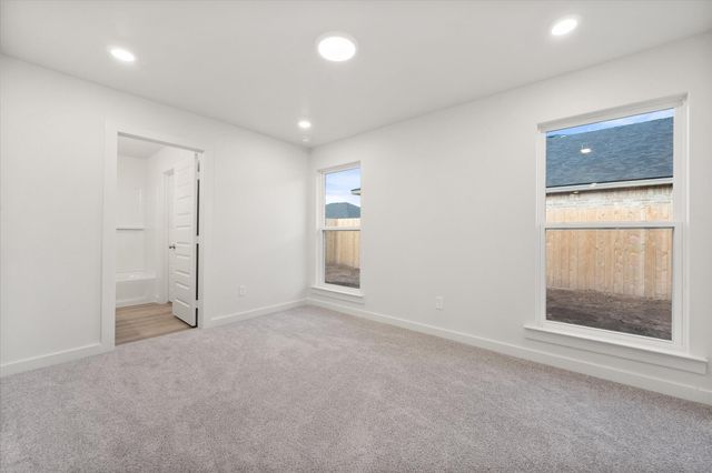 13807 Flint Avenue, Lubbock, TX 79423