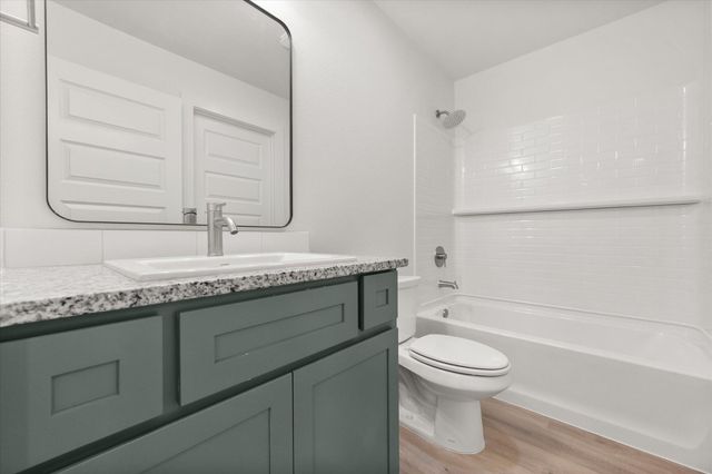 13807 Flint Avenue, Lubbock, TX 79423