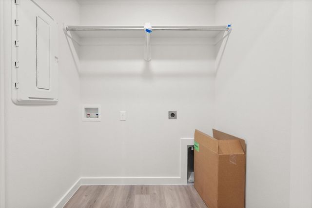 13807 Flint Avenue, Lubbock, TX 79423