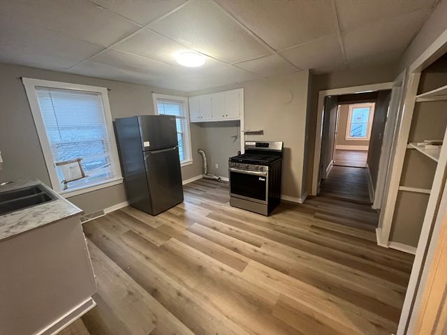 14 Hacker 1, Worcester, MA 01603