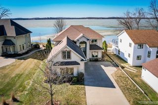 5728 Lake Edge Road, Mcfarland, WI 53558