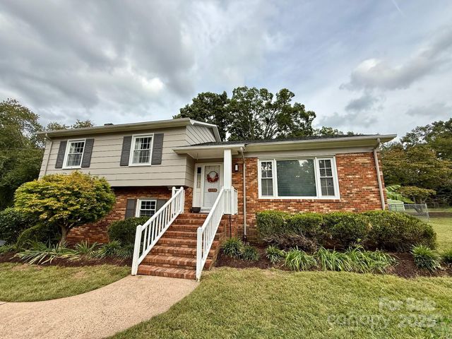1258 Cambridge Street, Gastonia, NC 28054