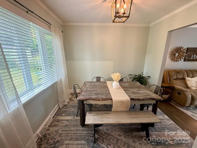 1258 Cambridge Street, Gastonia, NC 28054