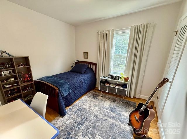 1258 Cambridge Street, Gastonia, NC 28054