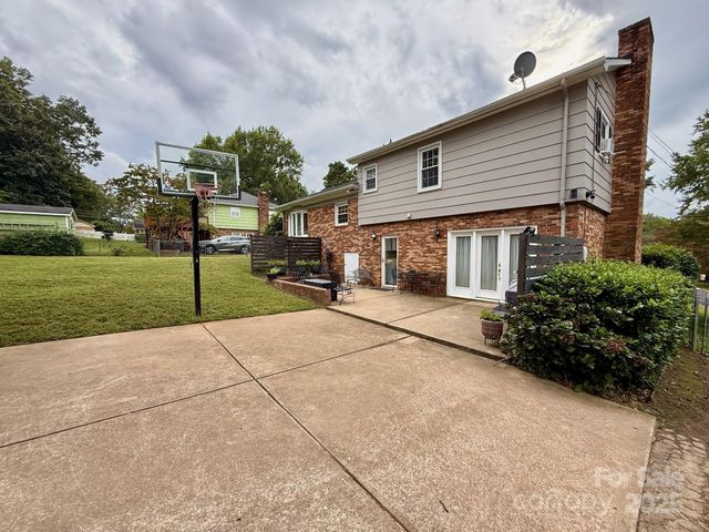 1258 Cambridge Street, Gastonia, NC 28054