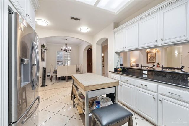 1201 Hibiscus Avenue, Mcallen, TX 78501