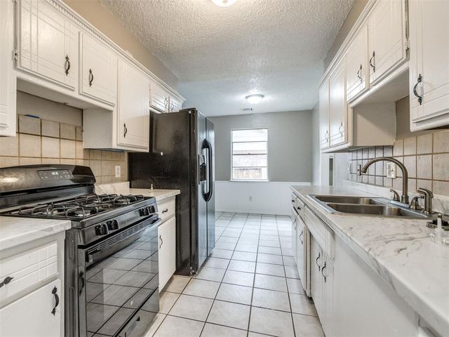 4825 S Fairmont Avenue, Oklahoma City, OK 73129