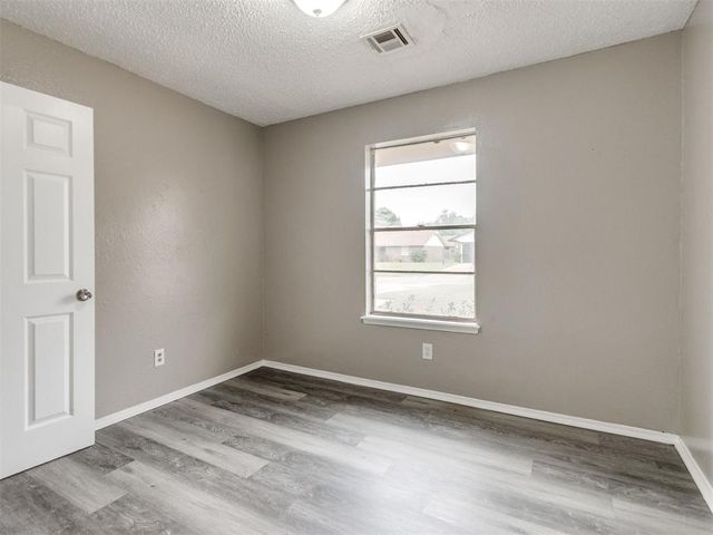 4825 S Fairmont Avenue, Oklahoma City, OK 73129