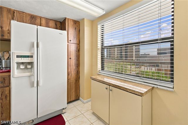 26300 Hickory BLVD 306, Bonita Springs, FL 34134