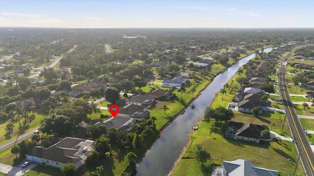 682 BOUNDARY BOULEVARD, Rotonda West, FL 33947