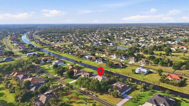 682 BOUNDARY BOULEVARD, Rotonda West, FL 33947