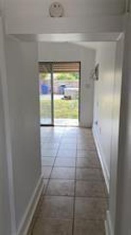 1824 ROOSEVELT Street 1, Hollywood, FL 33020