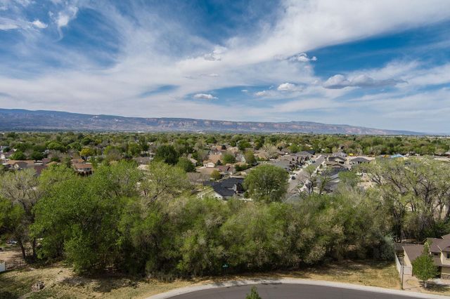 627 Bradford Drive, Grand Junction, CO 81504
