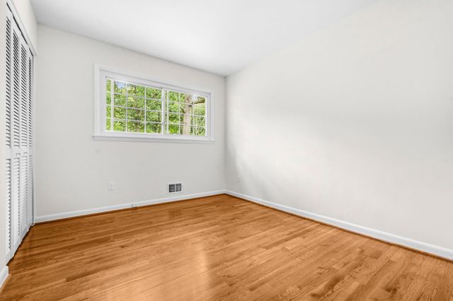 4214 ALCOTT ST, Alexandria, VA 22309