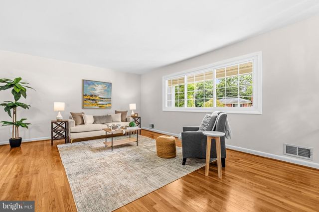 4214 ALCOTT ST, Alexandria, VA 22309