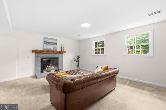 4214 ALCOTT ST, Alexandria, VA 22309
