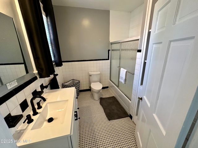 3348 N Pitt Street, Farmville, NC 27828