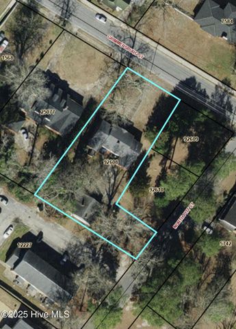 3348 N Pitt Street, Farmville, NC 27828