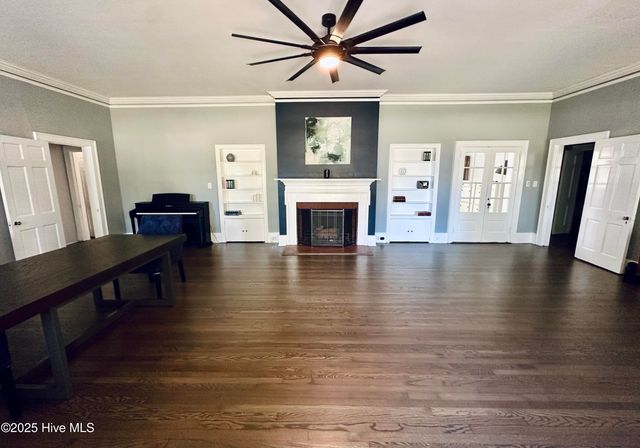 3348 N Pitt Street, Farmville, NC 27828