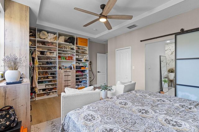 16634 SW 48th Terrace 16634, Miami, FL 33185