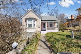 6 W 12th Street, Parkville, MO 64152