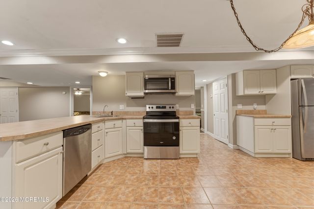 130 Savannah Road, Jackson, NJ 08527