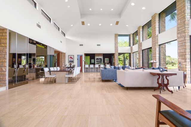 5300 White Oak Lane, Tamarac, FL 33319