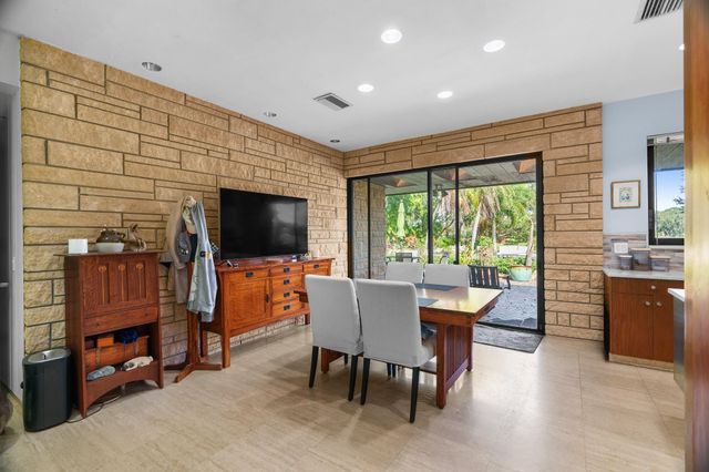 5300 White Oak Lane, Tamarac, FL 33319