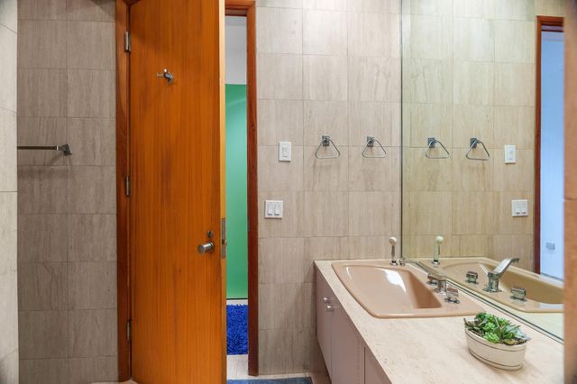 5300 White Oak Lane, Tamarac, FL 33319