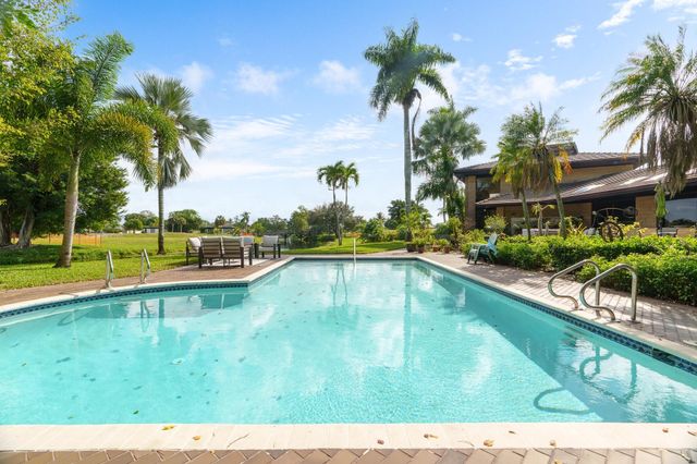 5300 White Oak Lane, Tamarac, FL 33319