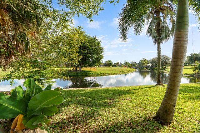 5300 White Oak Lane, Tamarac, FL 33319