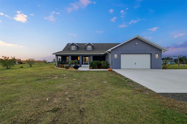 17165 LAKE IOLA ROAD, Dade City, FL 33523