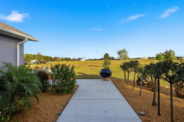 17165 LAKE IOLA ROAD, Dade City, FL 33523