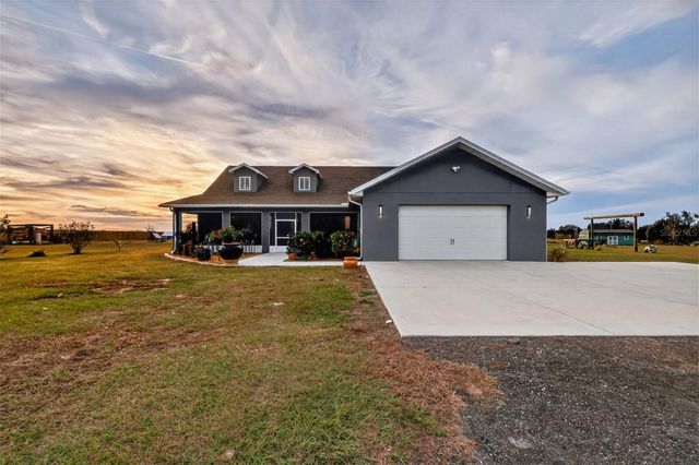 17165 LAKE IOLA ROAD, Dade City, FL 33523