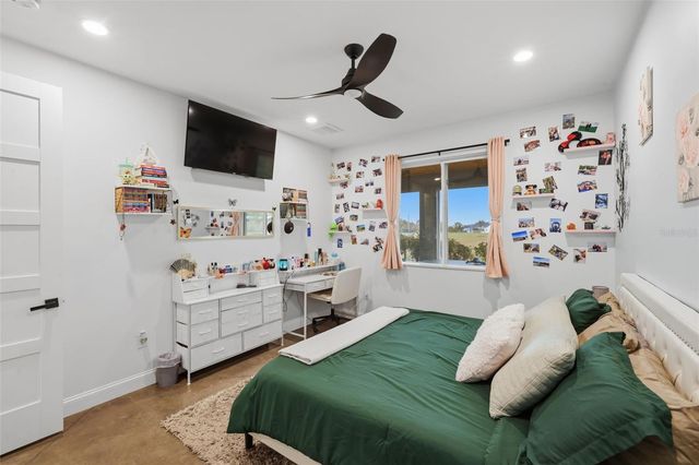 17165 LAKE IOLA ROAD, Dade City, FL 33523