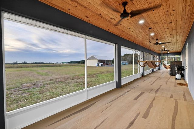 17165 LAKE IOLA ROAD, Dade City, FL 33523