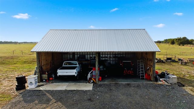 17165 LAKE IOLA ROAD, Dade City, FL 33523