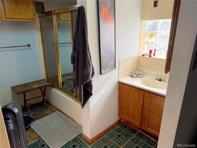 25 Pine Rd, Golden, CO 80401